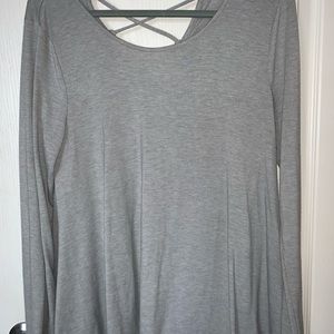NWOT basic gray scoop neck long sleeve tee